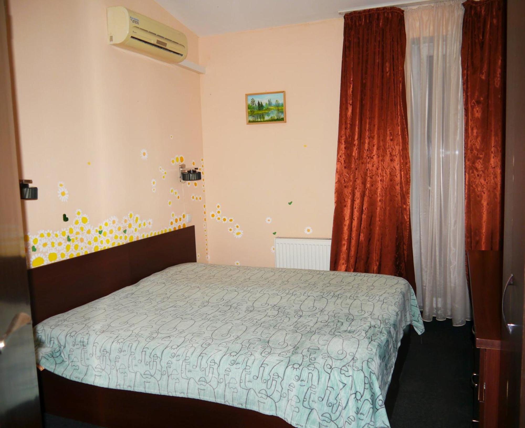 Kizhi Art Hotel Harkiv Dış mekan fotoğraf