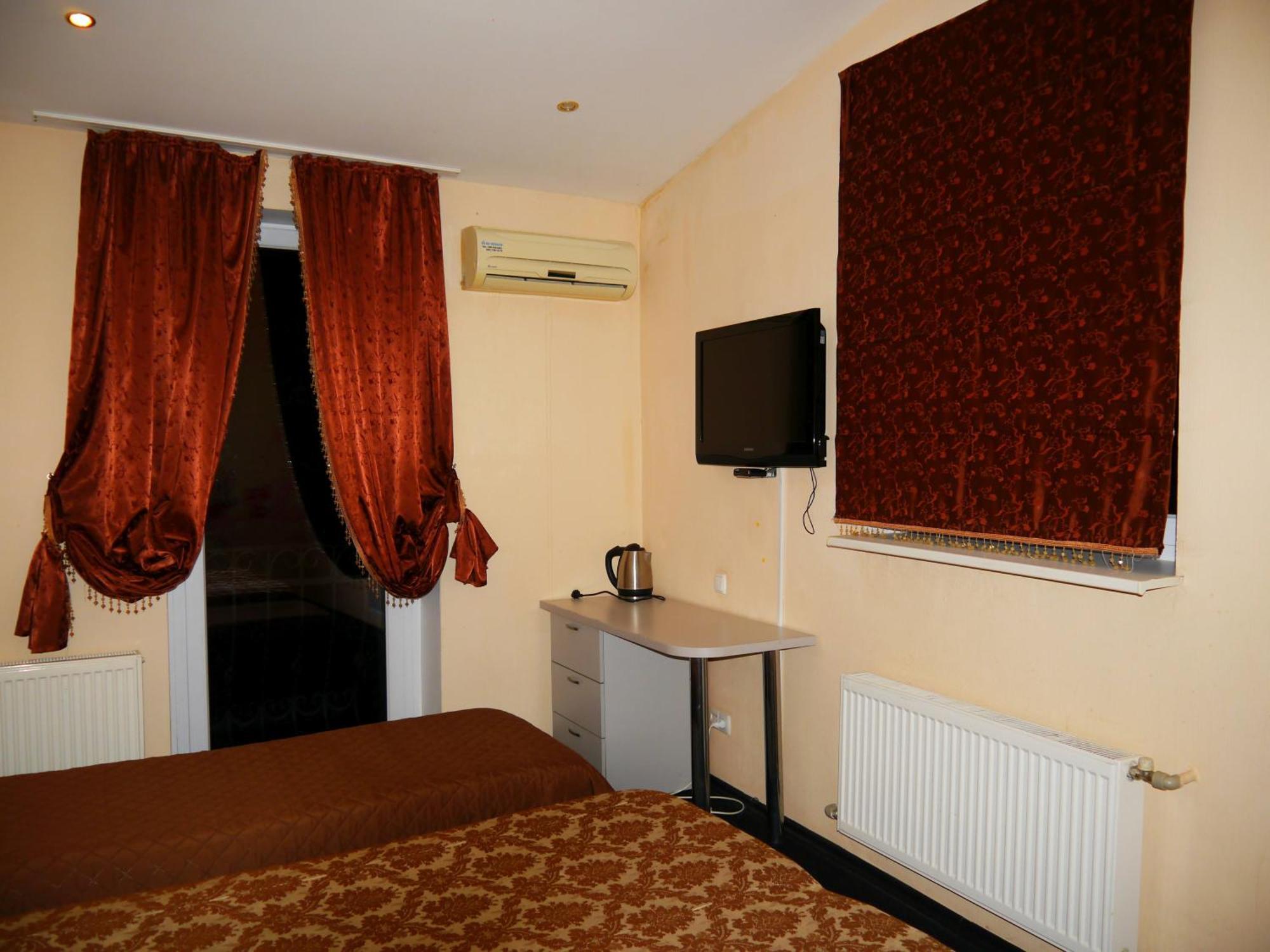 Kizhi Art Hotel Harkiv Dış mekan fotoğraf